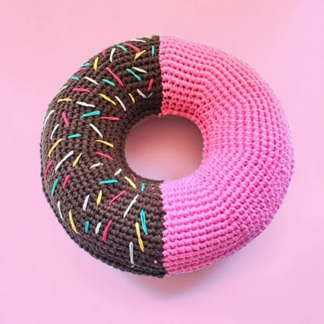 Haak je eigen Donut kussen PDF Haakpatroon