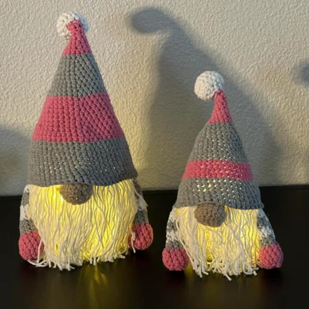 Kerstgnoom Haakpatroon NL – Maak je eigen feestelijke decoratie!