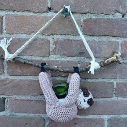 Luiaard Plantenhanger – Haakpatroon